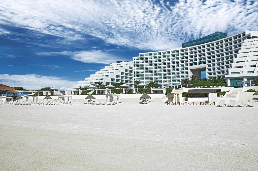 Interior de Live Aqua Beach Resort Cancun em Hotel Zone, Cancun