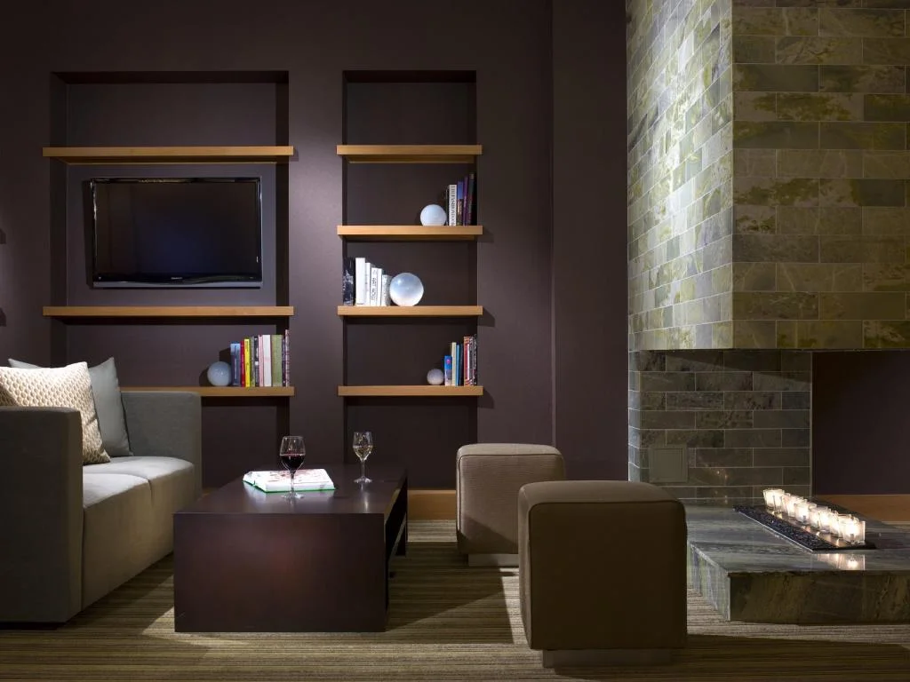 Loews Chicago O'Hare Hotel hotel interior