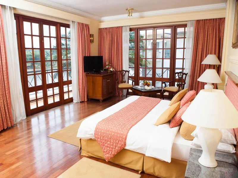 Mahaweli Reach Hotel hotel interior