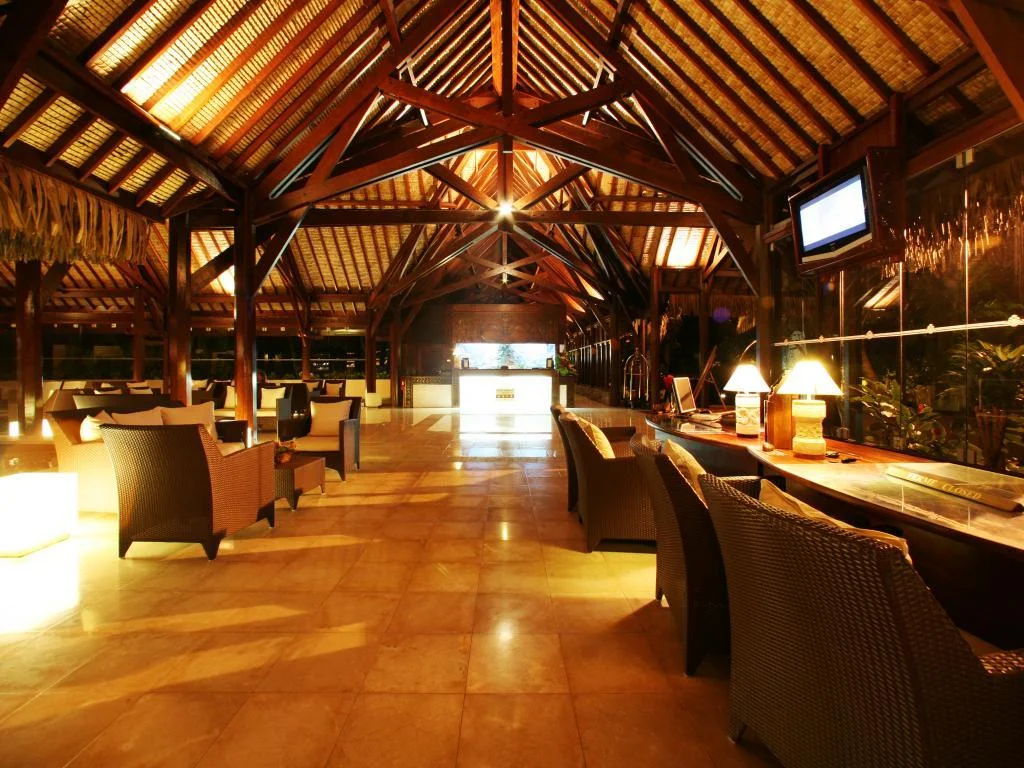 Manava Beach Resort and Spa Moorea hotel interior
