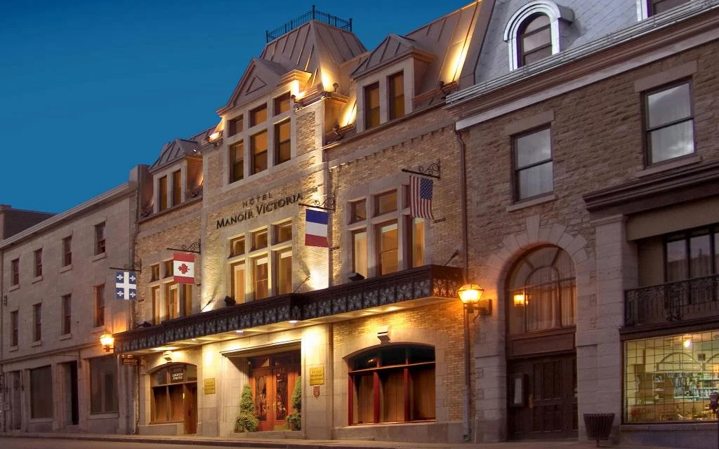 Manoir Victoria hotel interior
