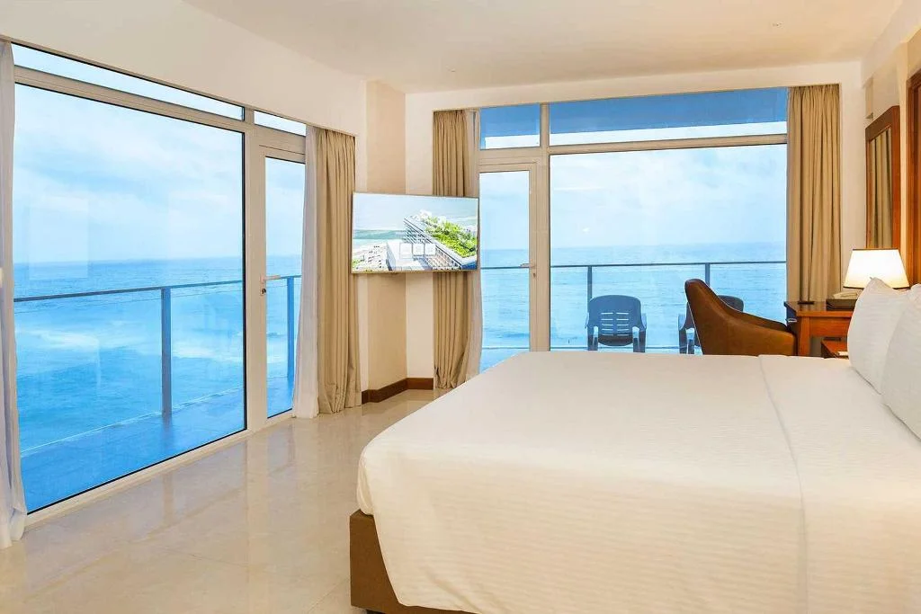 Marino Beach Colombo hotel interior