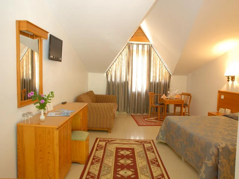Marmaris Park Hotel hotel interior