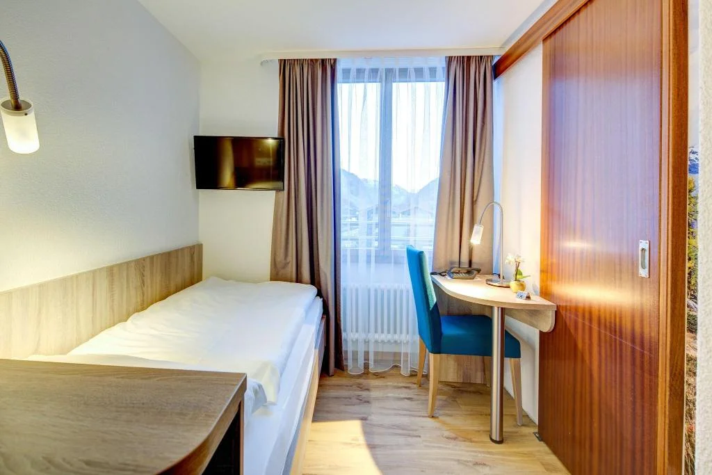 Matterhorn Hostel hotel interior