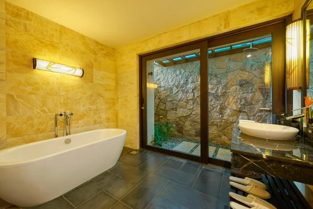 Mia Resort Nha Trang hotel interior