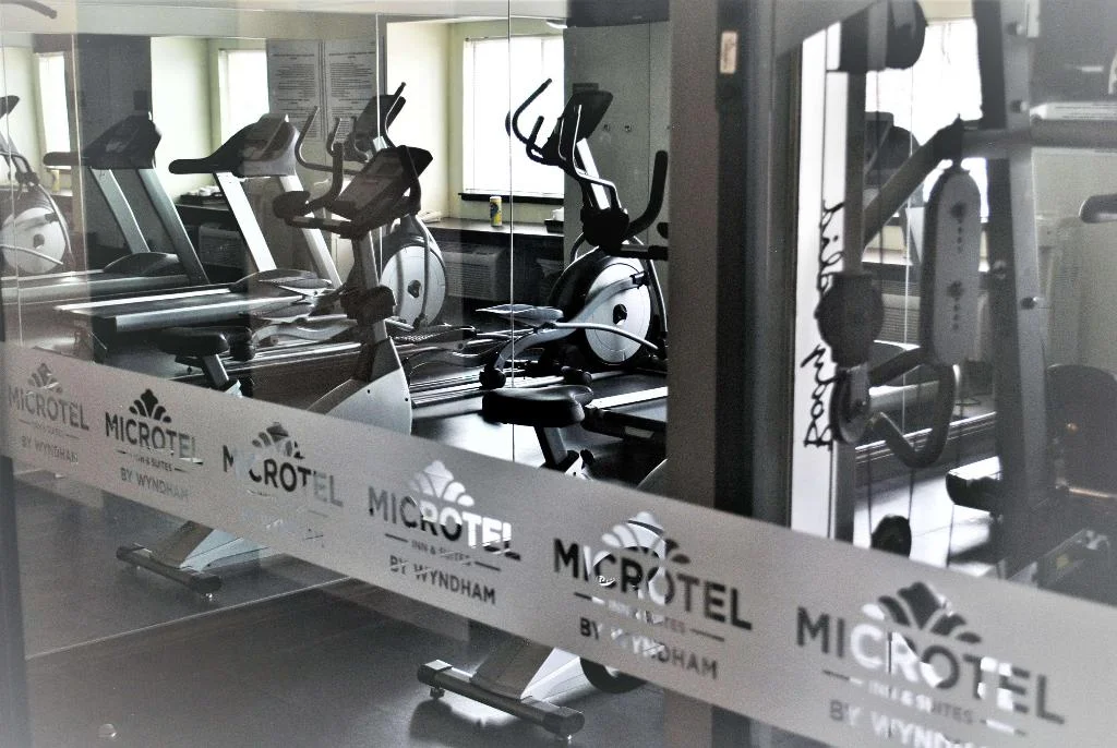 Microtel by Wyndham Boracay hotel interior