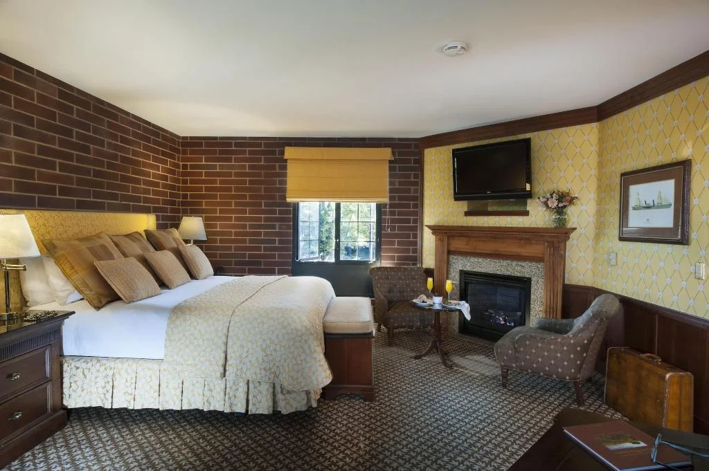 Napa River Inn hotel interior