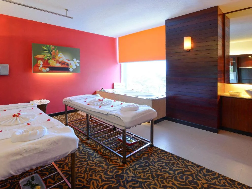 Novotel Nha Trang hotel interior
