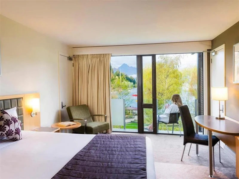 Novotel Queenstown Lakeside hotel interior