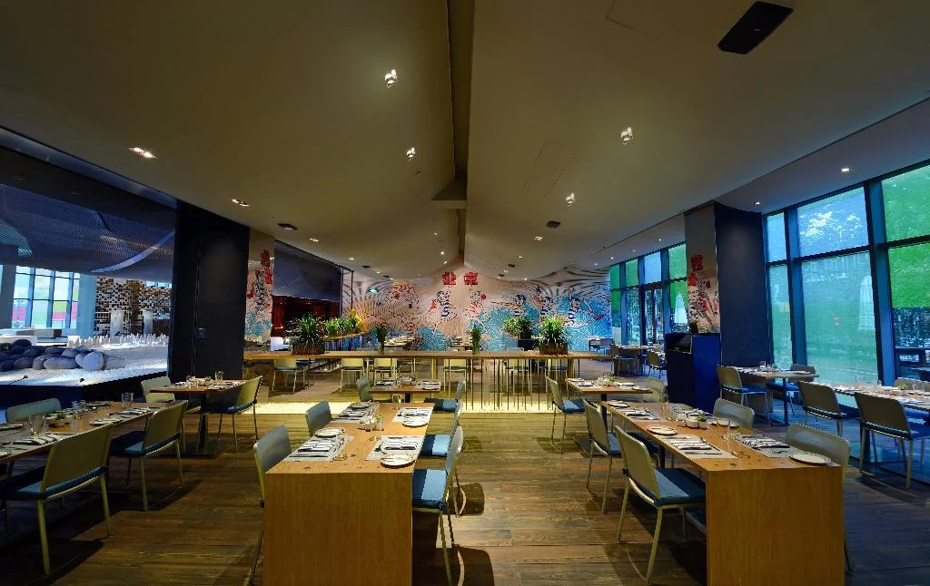 Interior de The Opposite House en Sanlitun, Beijing