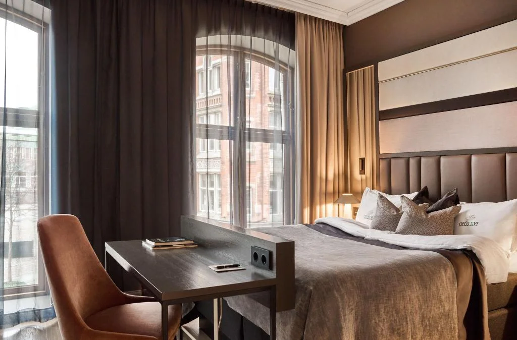Opus XVI Hotel hotel interior