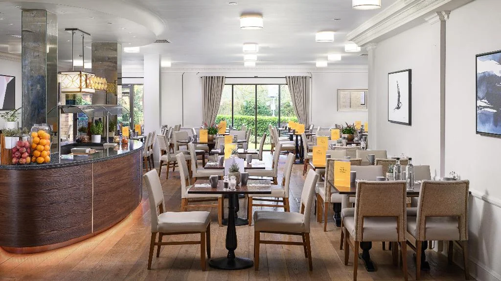 Oxford Spires Hotel hotel interior
