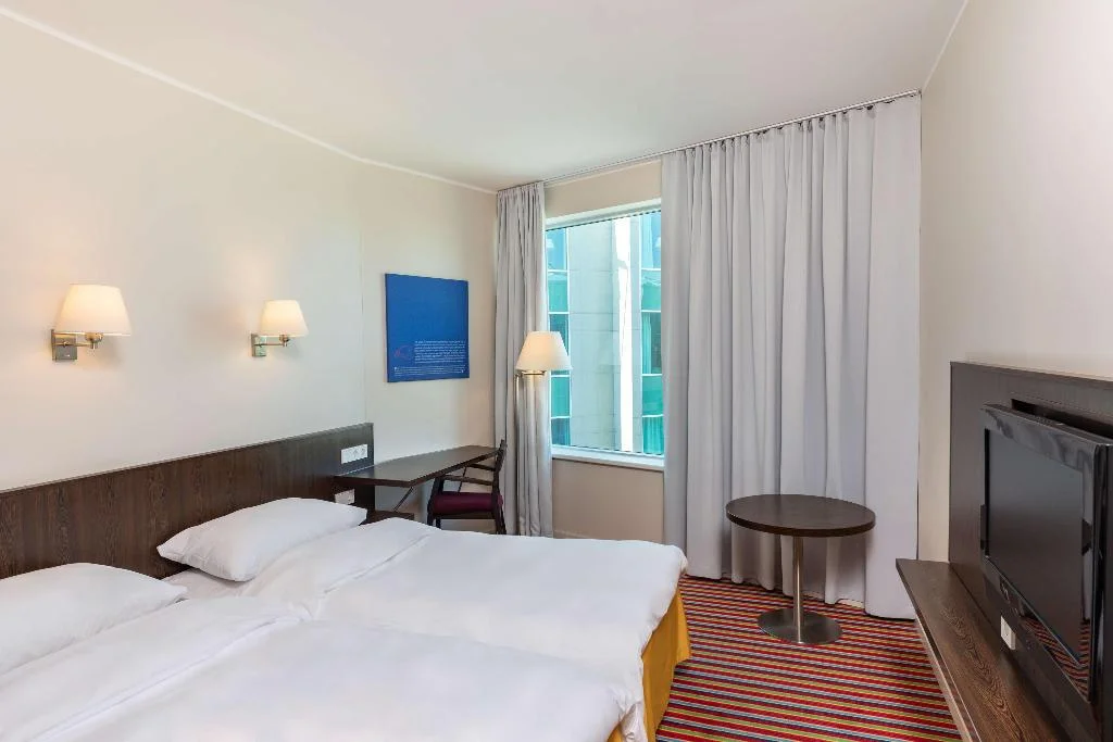 Park Inn by Radisson Meriton Conference and Spa Hotel hotel interior