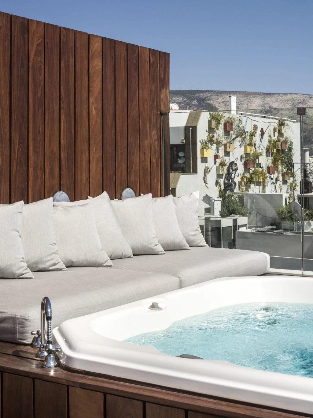 Periscope Hotel hotel interior