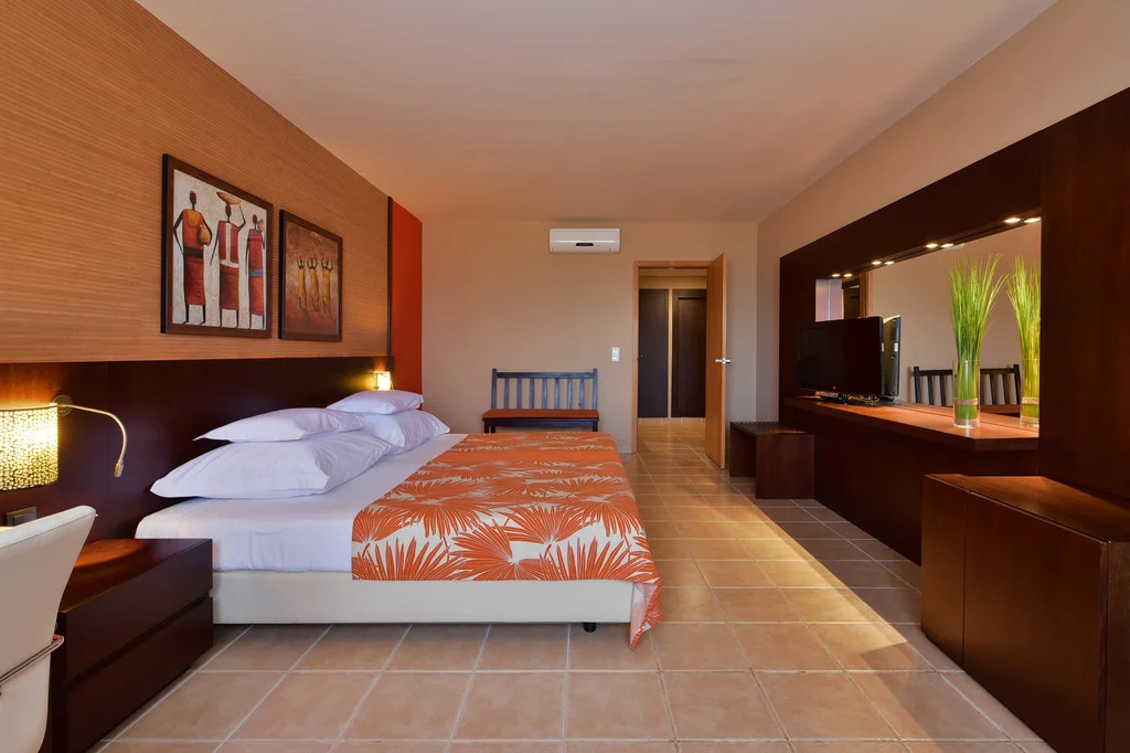 Pestana Trópico hotel interior