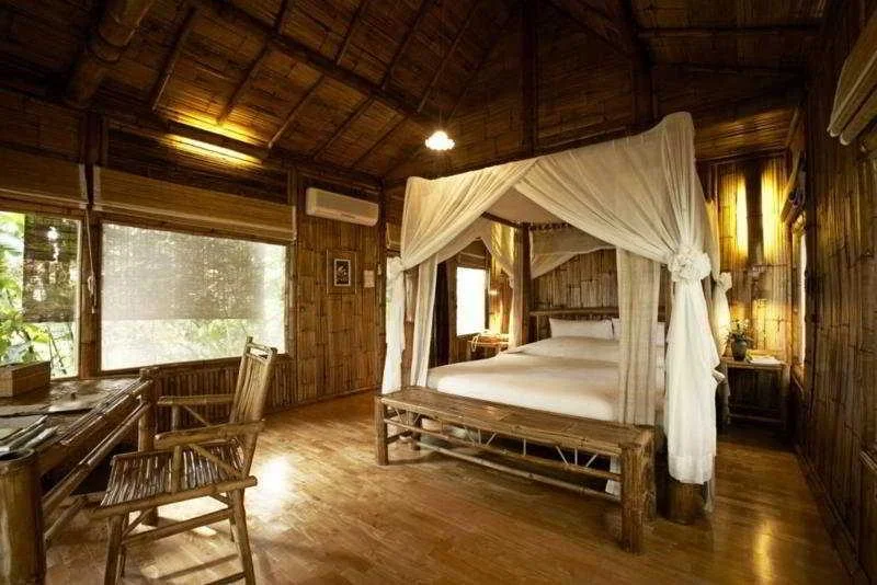 Phu Chaisai Mountain Resort hotel interior
