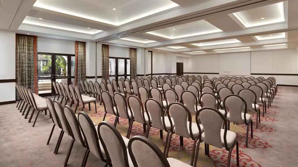 Pine Cliffs Hotel, a Luxury Collection Resort hotel interior
