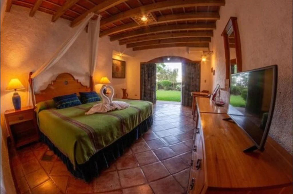 Posada de Don Rodrigo Panajachel hotel interior