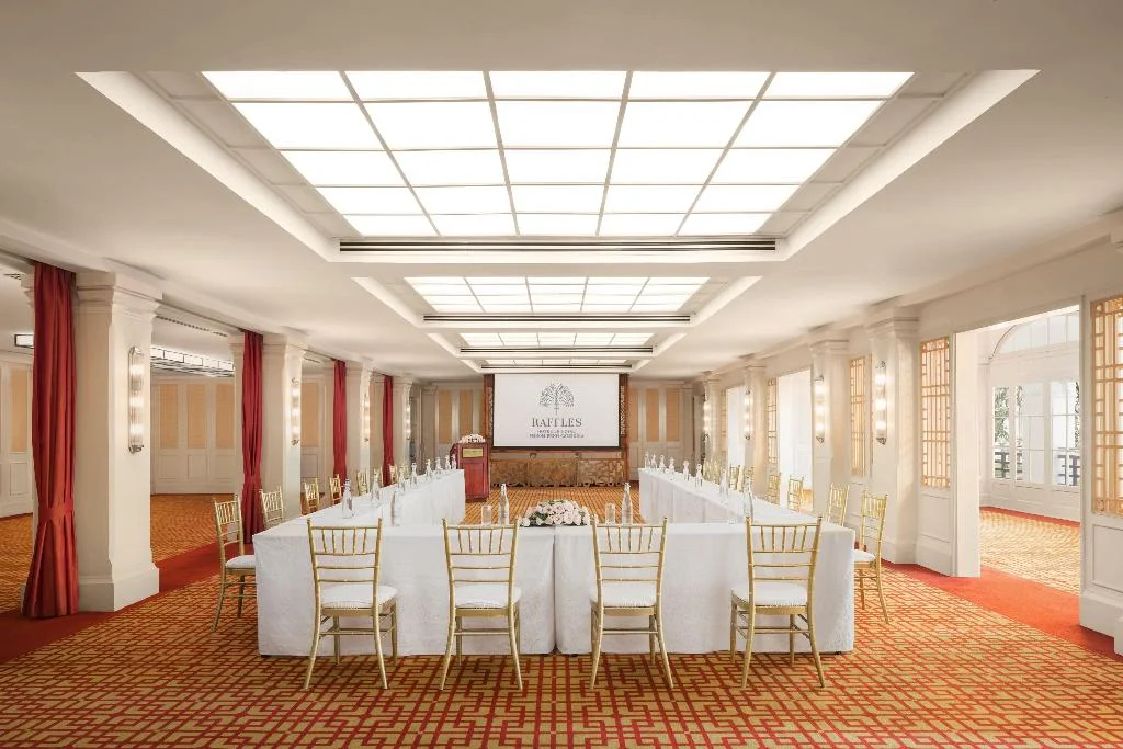 Raffles Hotel Le Royal hotel interior