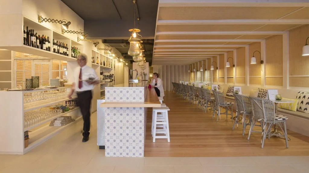 Romantic Hotel hotel interior