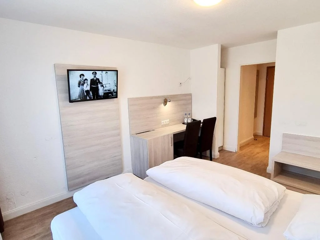 Roomers Frankfurt hotel interior
