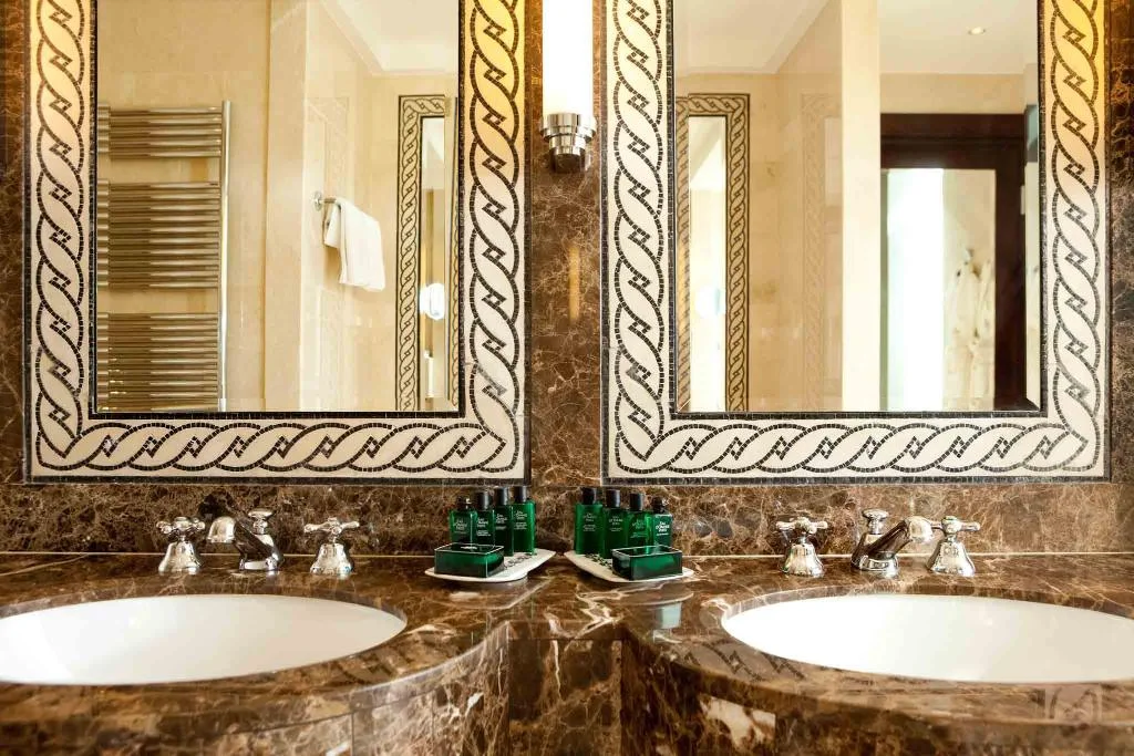 Royal Hotel Oran, MGallery hotel interior