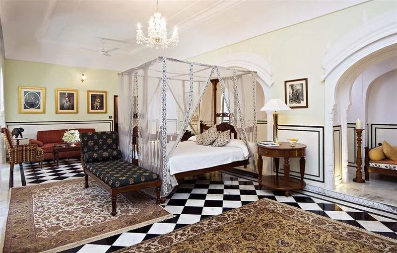 Samode Haveli hotel interior