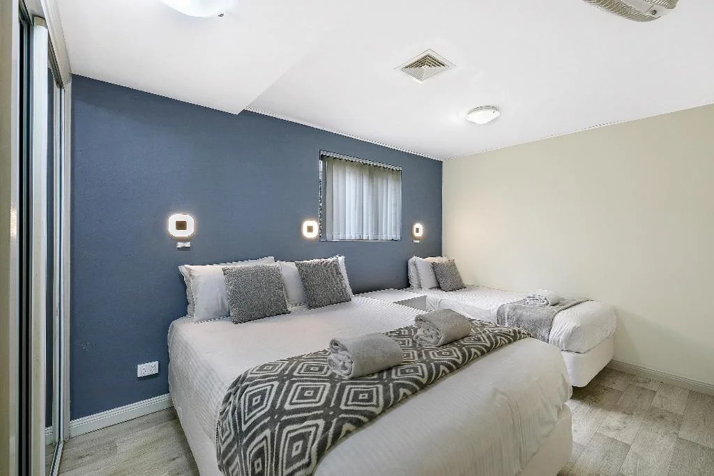 Smugglers Cove Beach Resort & Hotel hotel interior