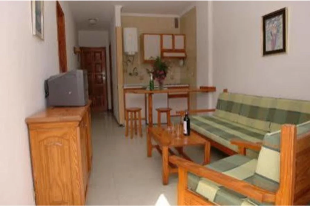 Solana Hotel hotel interior