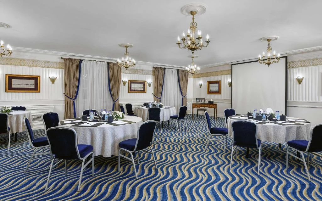 Steigenberger Cecil Hotel hotel interior