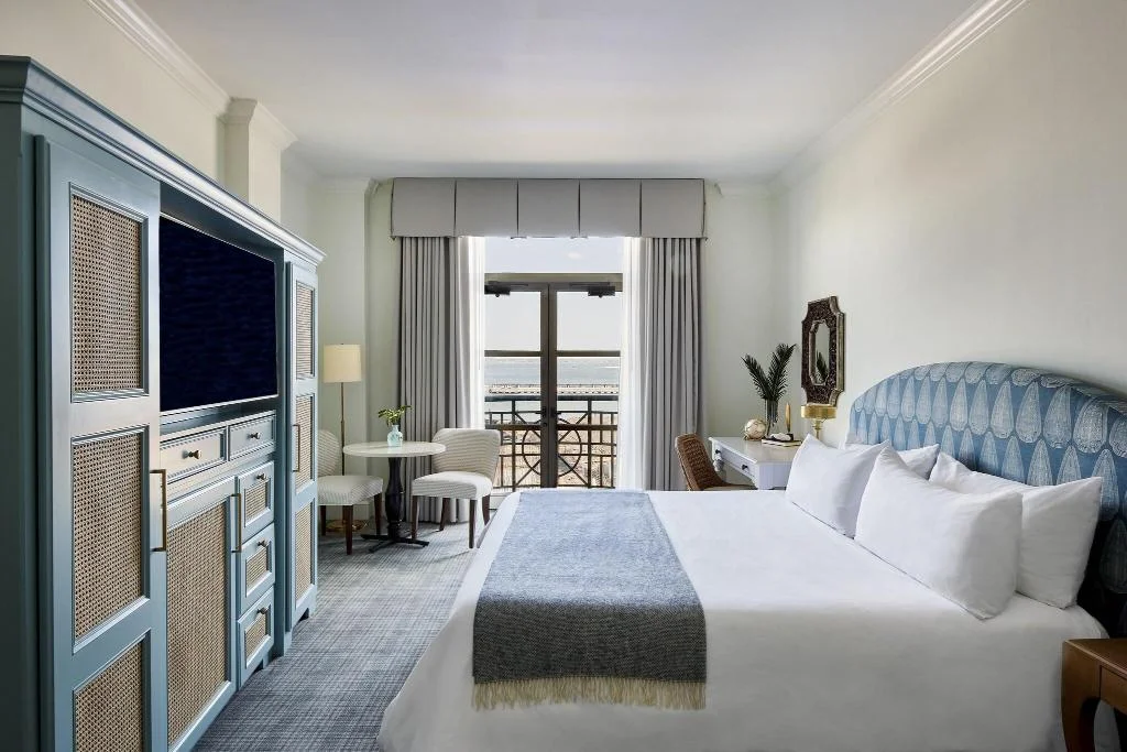 The Harbourview Inn hotel interior