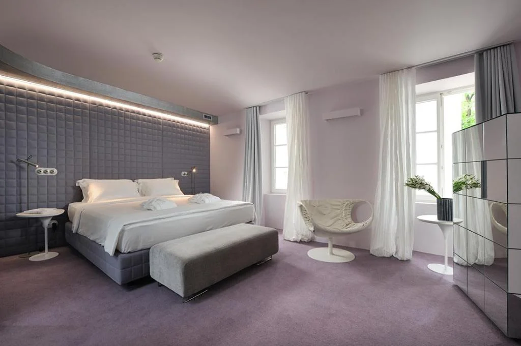 Vander Urbani Resort hotel interior