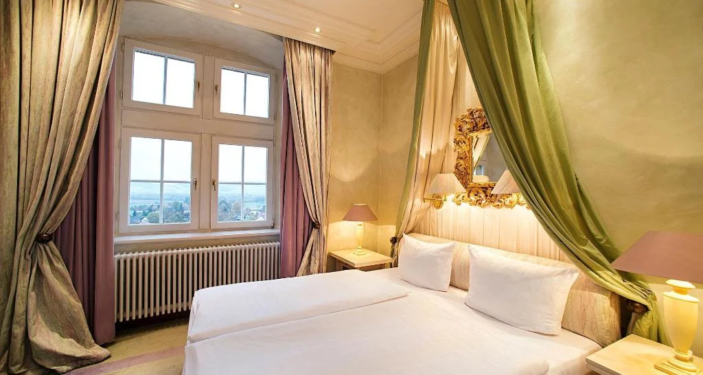 Victor's Residenz-Hotel Schloss Berg hotel interior