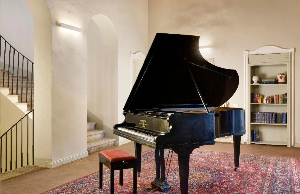 Villa Gallici hotel interior