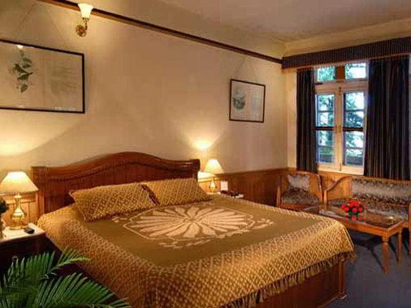 Woodville Palace Hotel hotel interior