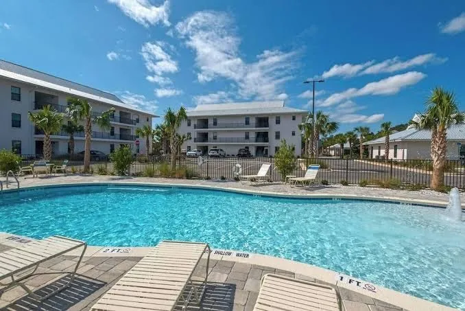 1bd/2ba condominium on the ground floor~ Right on 30A! Walk to beach!, Kourou interior view