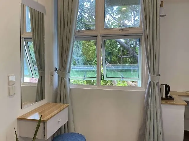 5-Bedroom Retreat, right next to Beach & Easy access to 3 Surf points!, Maafushi interior view