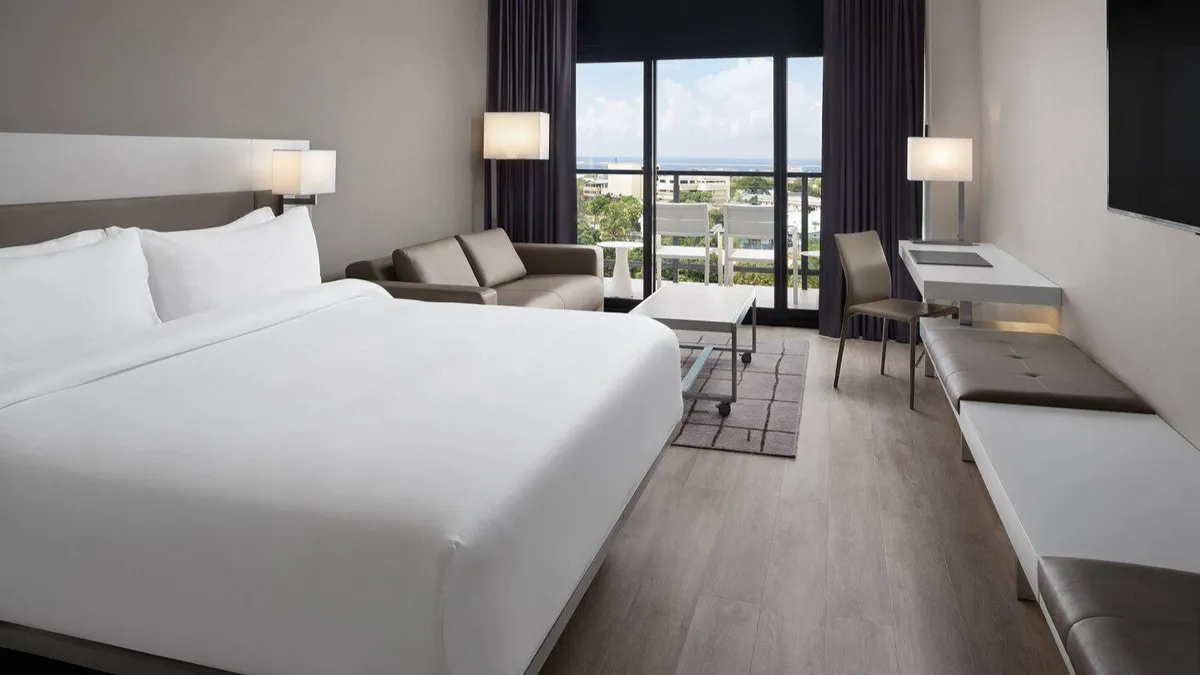AC Hotel Kingston, Jamaica, Kingston interior view