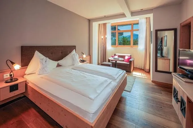 Aktivhotel Schweizerhof - Hotel & Restaurant, Kitzbuhel interior view