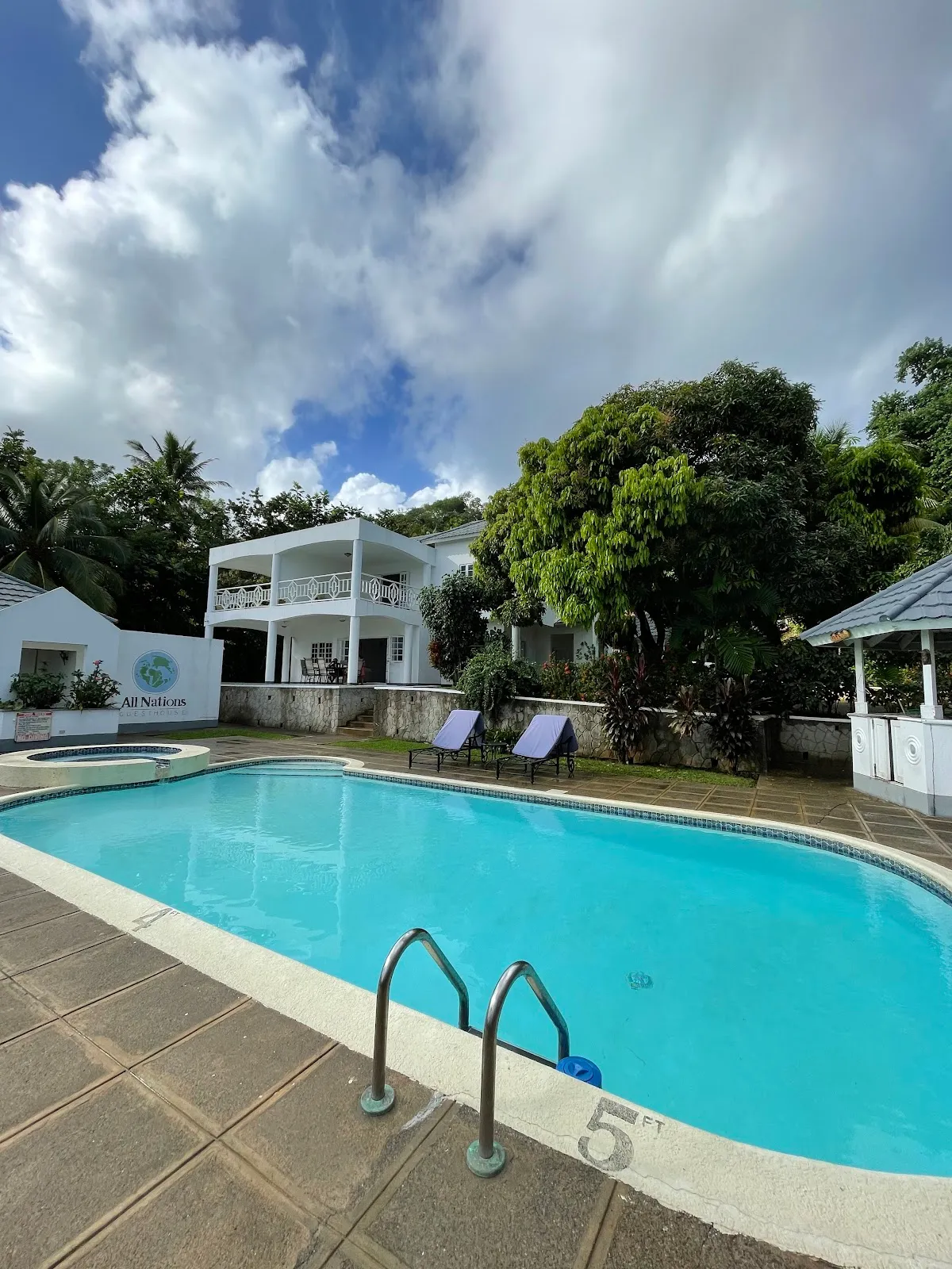 All Nations Guesthouse, Port Antonio interior view