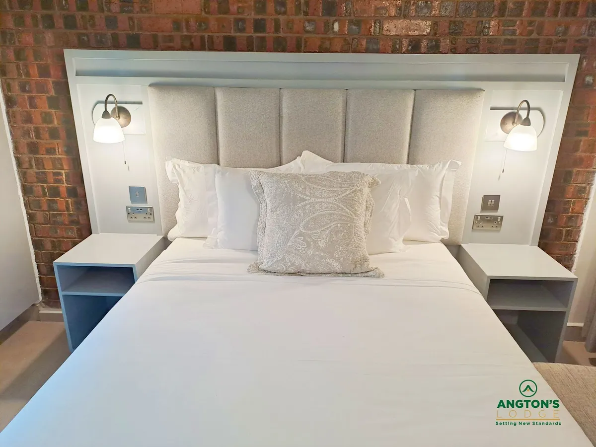 Angton's Lodge, Masvingo interior view