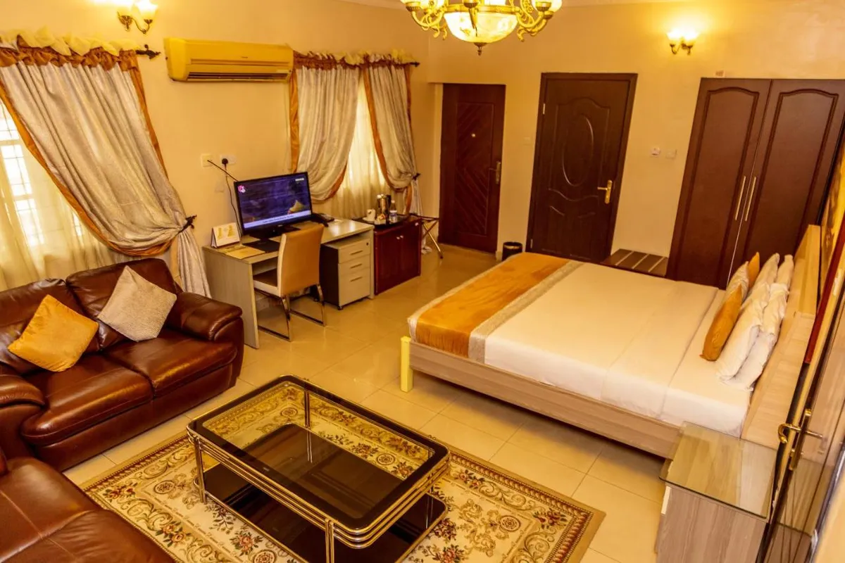 Apartment Royale Hotel & Suite, Lagos interior view