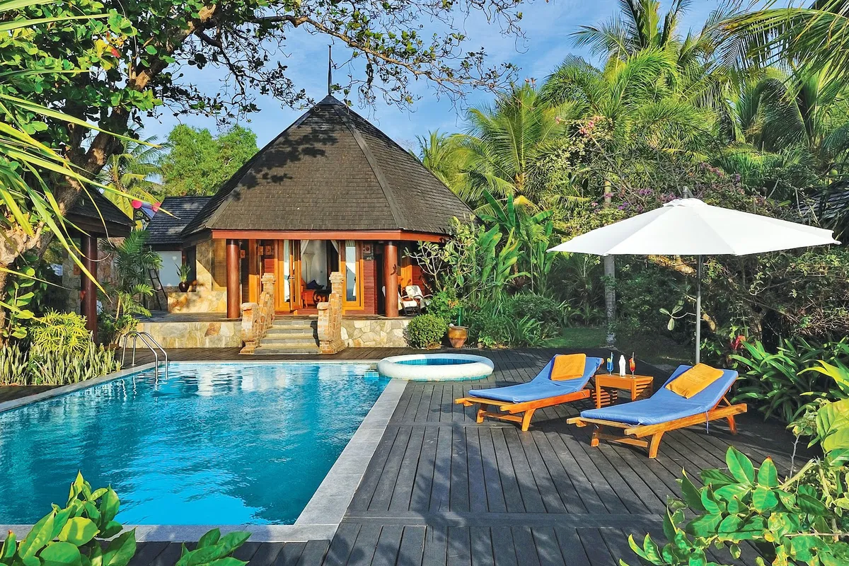 Aureum Palace Hotel & Resort Ngapali, Ngapali Beach interior view