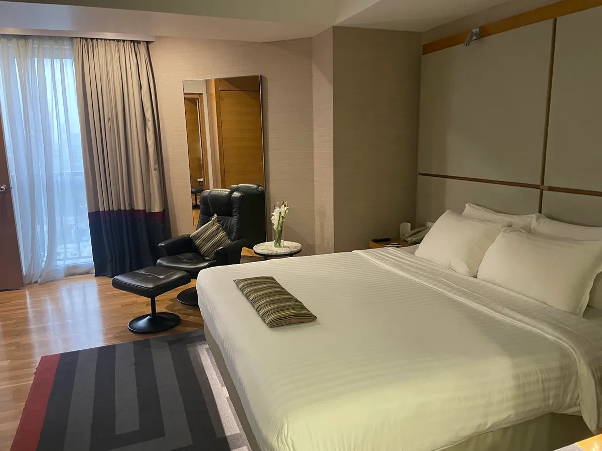 Avari Towers Karachi, Karachi interior view
