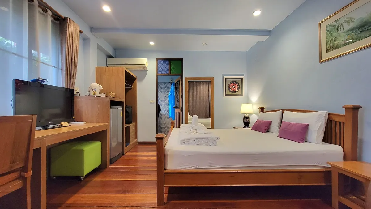 Baan Pai Nai Wieng, Pai interior view