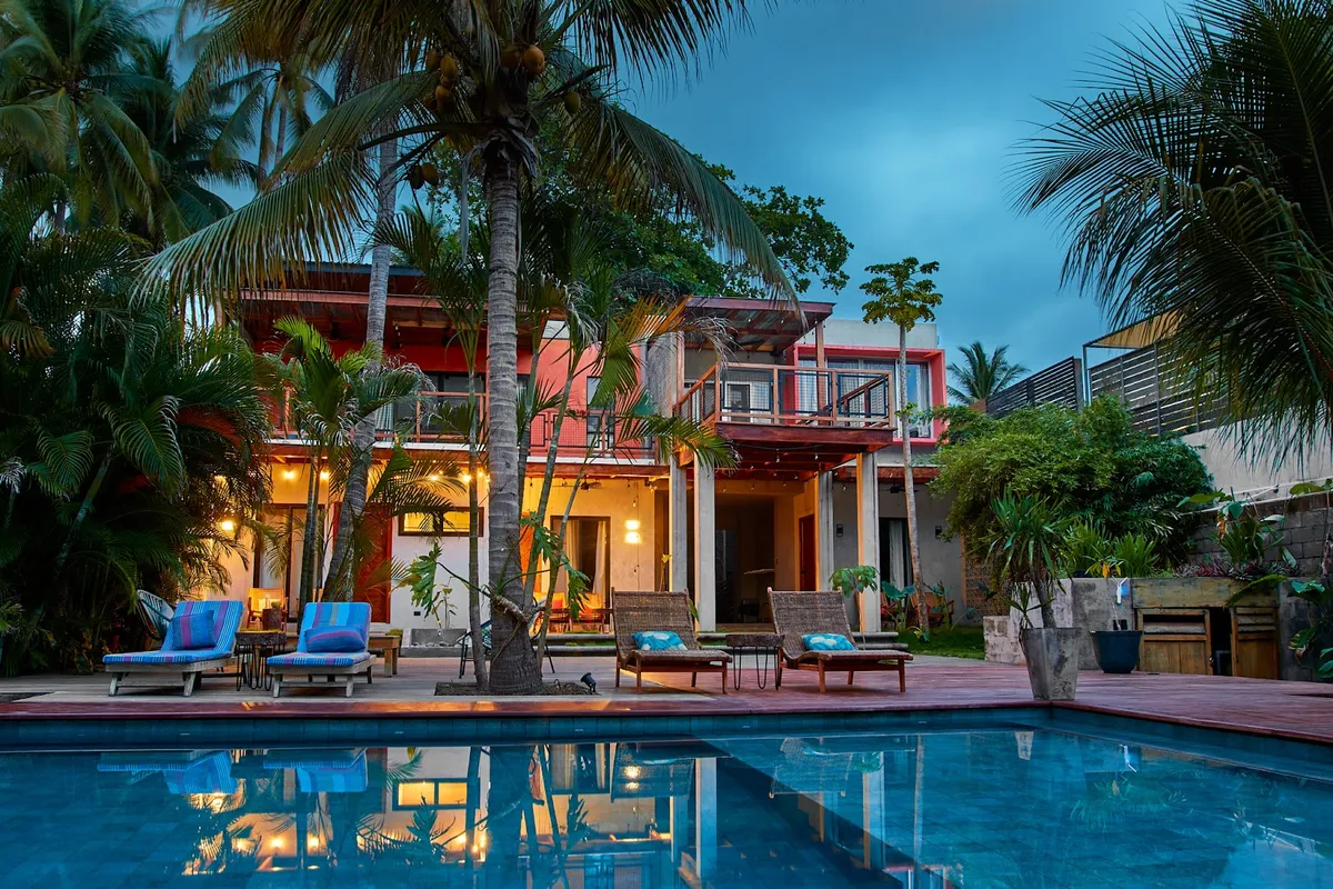 Balancé Surf & Yoga Retreat, El Tunco interior view