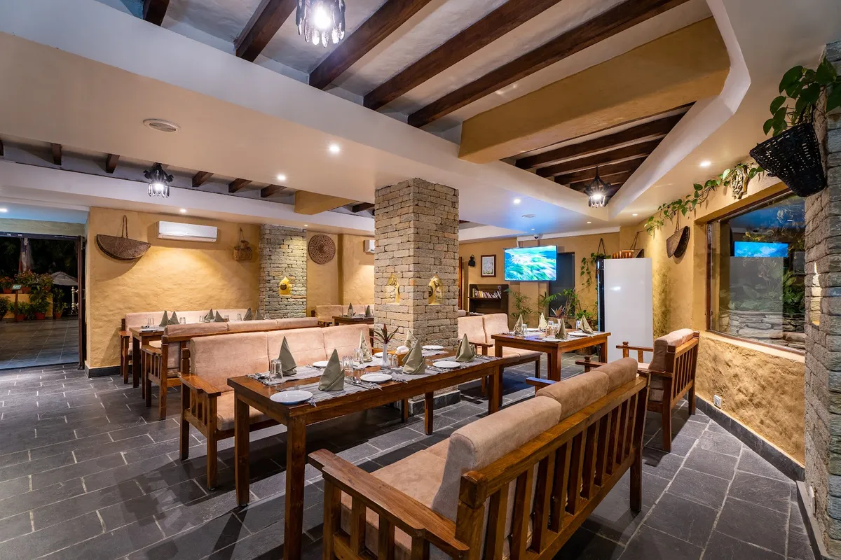 Bar Peepal Resort Pokhara, Pokhara interior view
