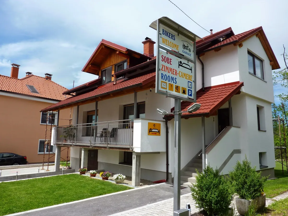 Bed and Breakfast Mira Gril, Postojna interior view