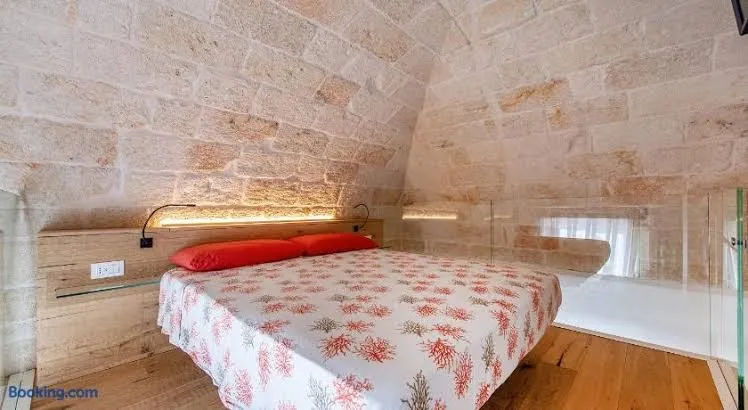 Belvedere Apartment & Pool - Housea, Puglia interior view