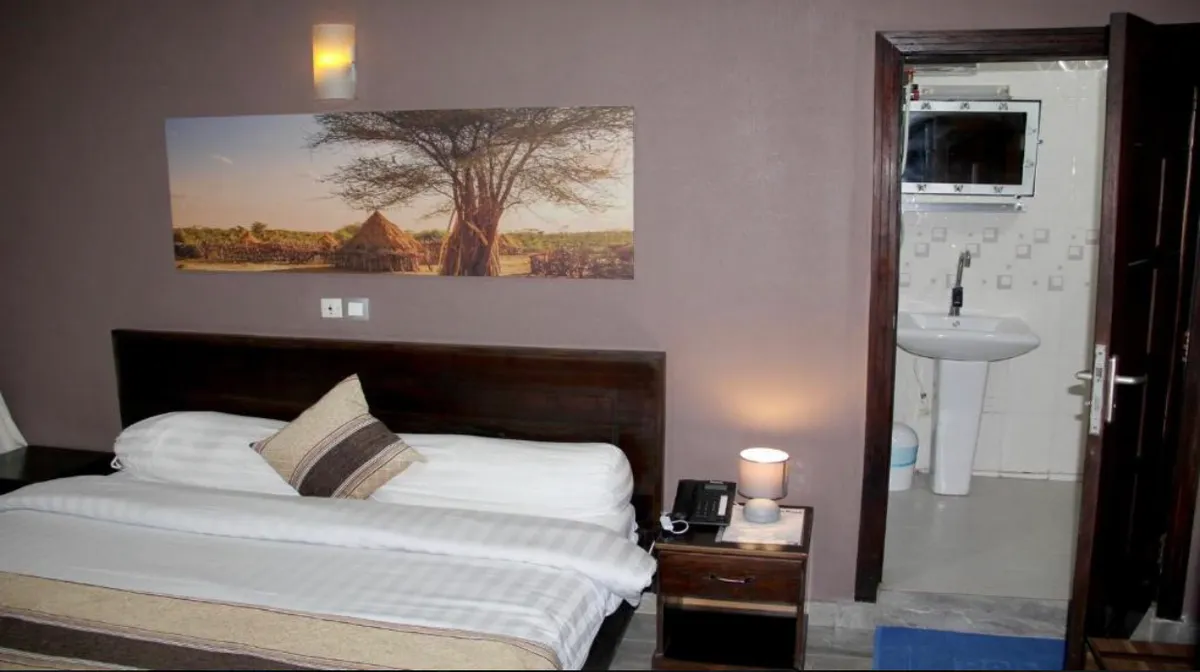 BENIN CITY CENTER HOTEL, Cotonou interior view